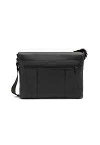 Schwarze Umhängetasche mit strukturierter Oberfläche, einer vorderen Reißverschlusstasche, verstellbarem Schultergurt und mehreren Fächern zur Organisation.