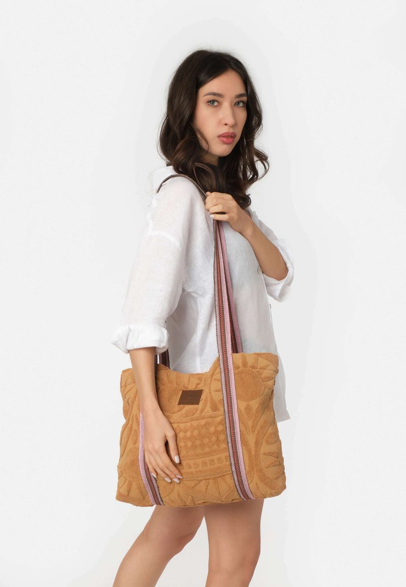 MAЯSIKØH - SUNFLOWER  - Tote bag - brown, Enlarge