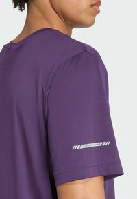 adidas Performance ESSENTIALS HOLIDAY PACK - Camiseta deportiva - aurora plum