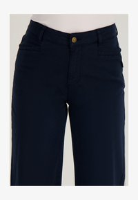 Niet geselecteerd, blauw