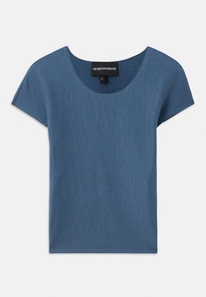 Haut court texturé bleu à col rond. Fabriqué en tissu tissé, il présente une coupe normale et une étiquette portant la mention "Emporio Armani."