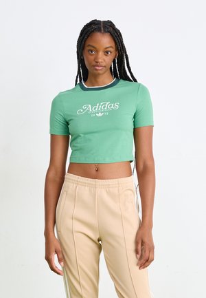 adidas Originals BABY TEE - Marškinėliai su spaudiniu - preloved green