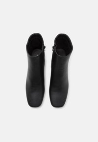 Anna Field Bottines - black