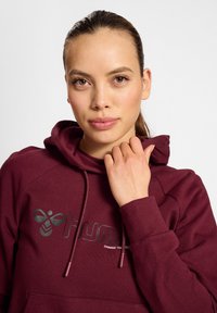 Hummel NONI 2.0  - Bluza z kapturem