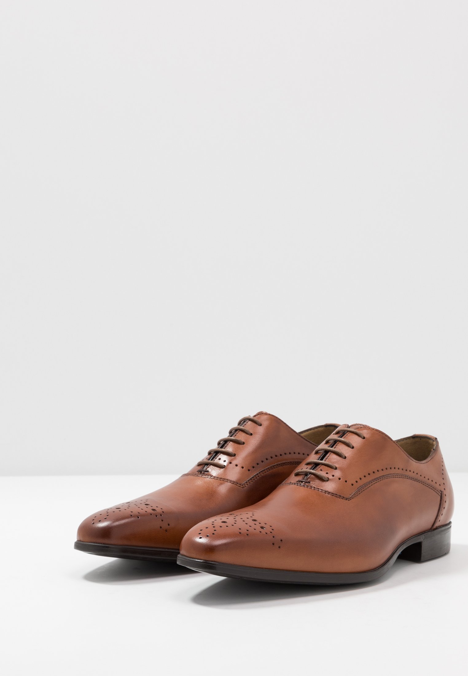 Giorgio 1958 Pensko med snøring cognackonjakk Zalando.no Giorgio 1958 Pensko med snøring cognackonjakk Zalando.no