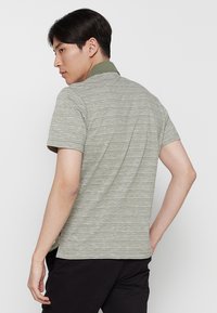 s.Oliver Poloshirt - green