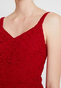 Hollister Co. Koktejlové šaty / šaty na párty - red