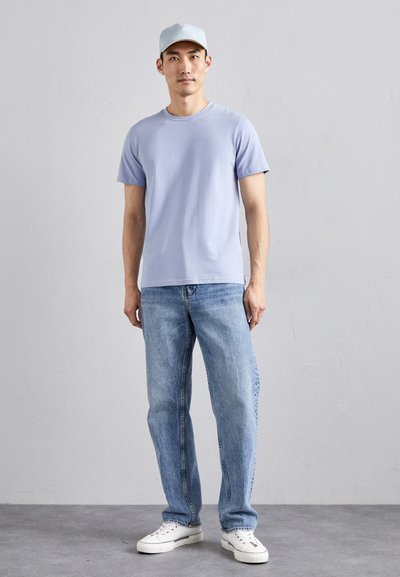 Filippa K STRETCH TEE - Basic póló - faded blue