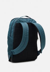Nike Performance 24L UNISEX - Mochila - ash green/black/mint foam