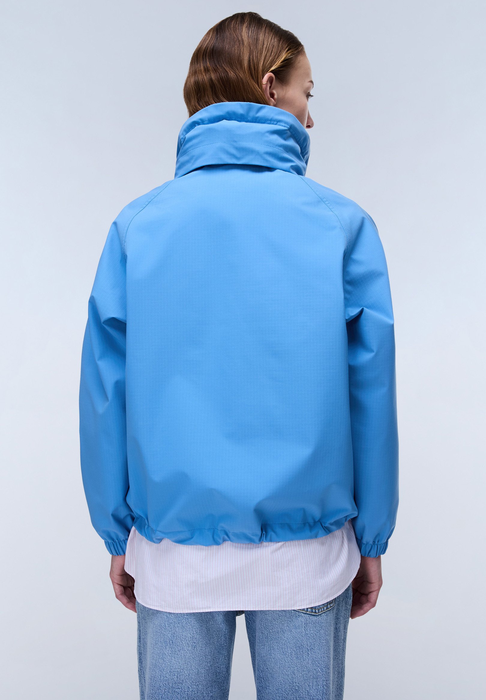 Napapijri RAINFOREST DUNE V trovka Bright Blue sv tle Modr Napapijri RAINFOREST DUNE V trovka Bright Blue sv tle Modr