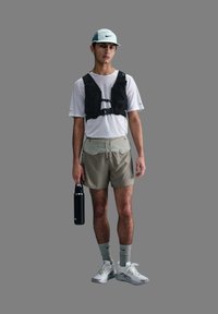 Nike Performance - RUNNING TRAIL SECOND SUNRISE - Sports shorts - light army jade horizon desert khaki black Thumbnail Image 1