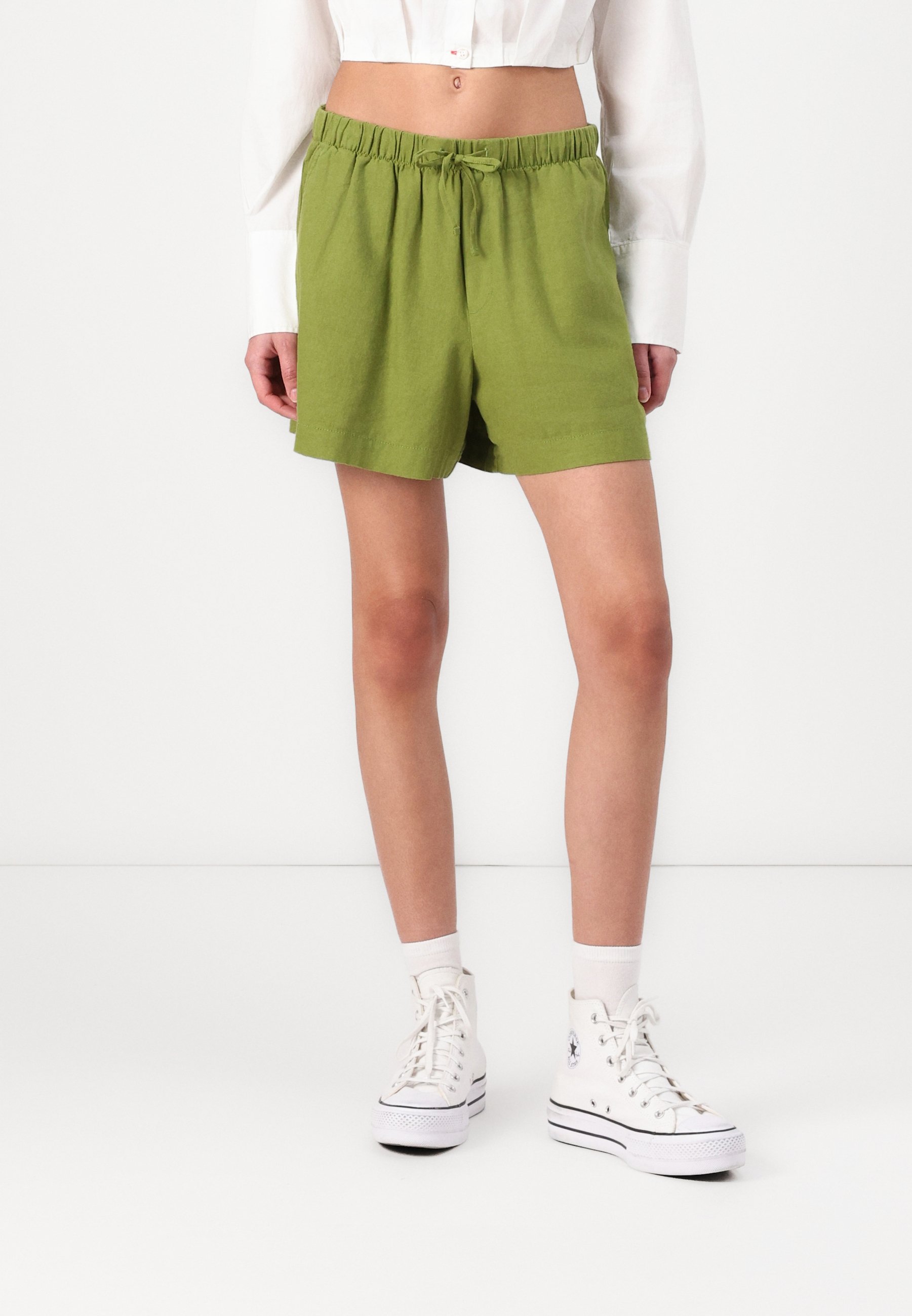 GAP EASY Shorts calla green/green