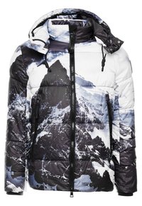Prošívaná bunda s potiskem hor v černé, bílé a modré barvě. Má zip vpředu, nastavitelnou kapuci a boční kapsy na zip.