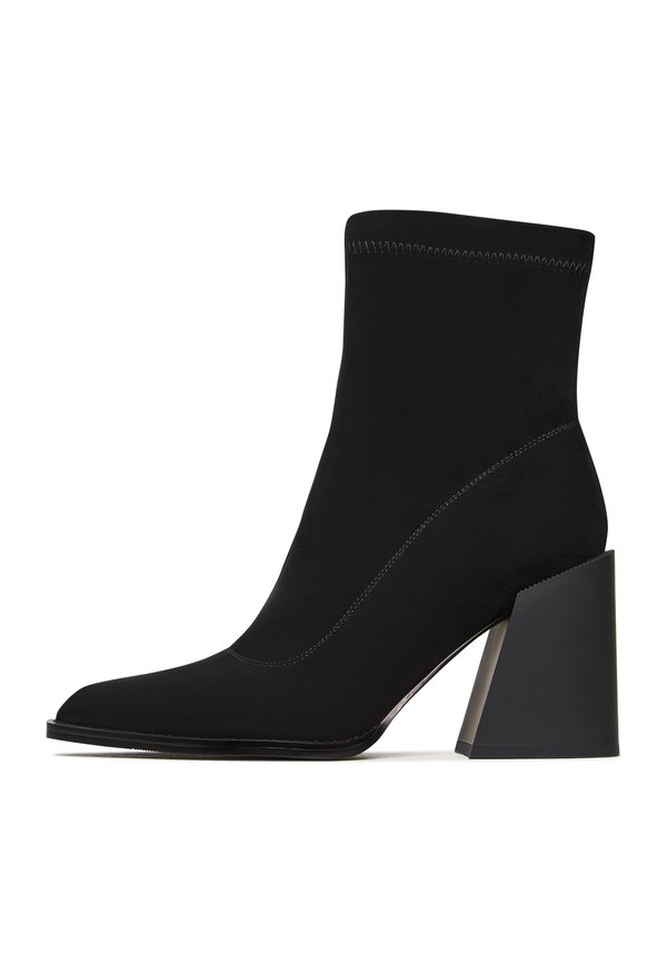 High heeled ankle boots - Stiefelette