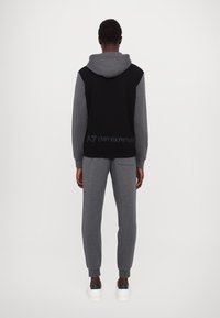 EA7 Emporio Armani FELPA - Felpa con zip - black