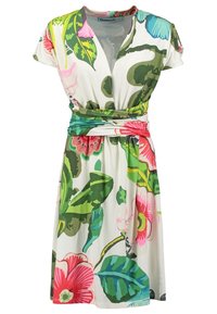 Robe blanche longueur genou avec manches courtes, taille portefeuille et grand imprimé floral vif dans des tons verts, roses, rouges et bleus.