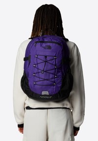 The North Face BOREALIS UNISEX fioletowy