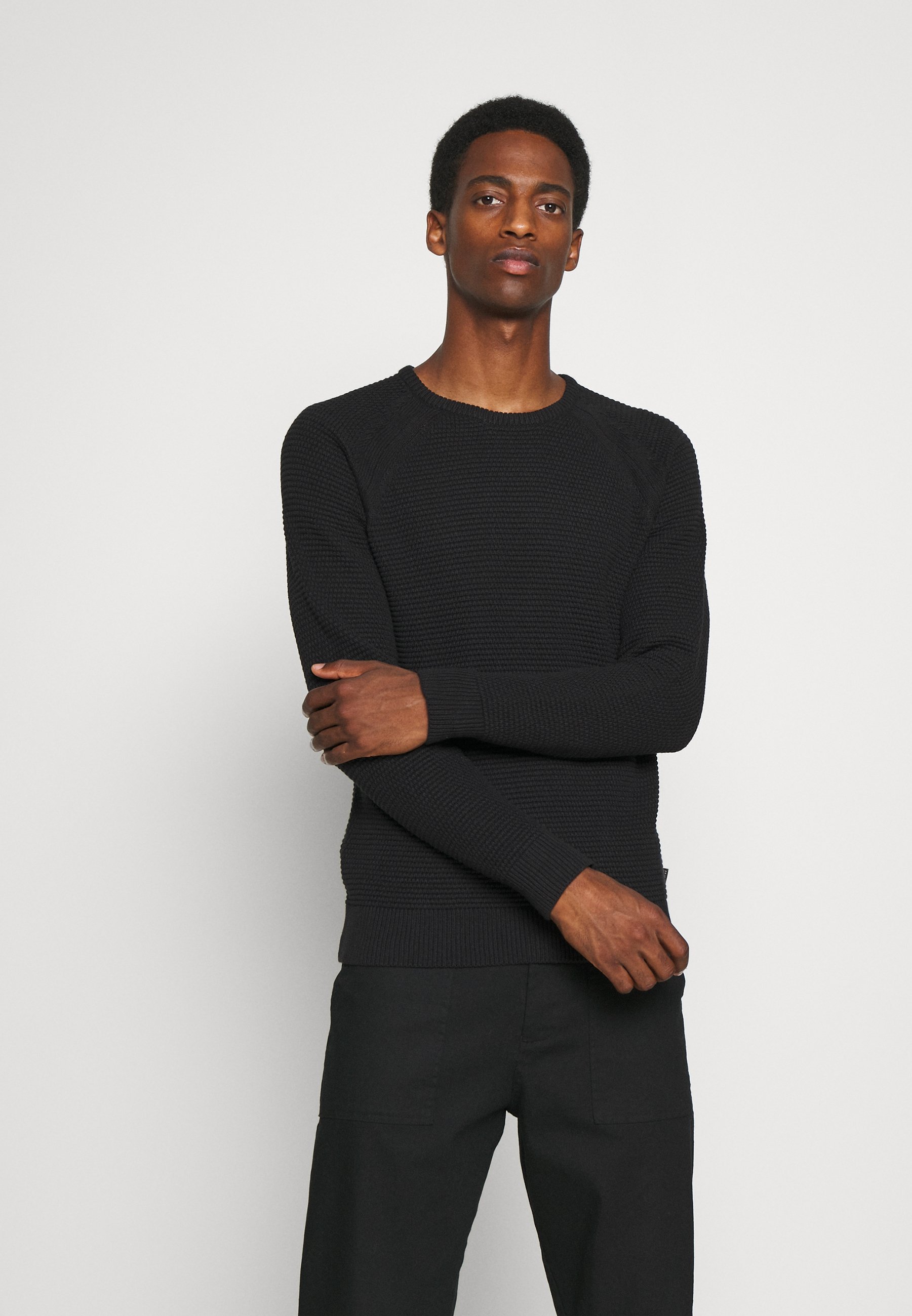 Casual Friday KRISTIAN BUBBLE CREW NECK 