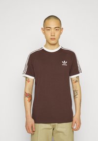 adidas Originals STRIPES TEE - T-shirt print - shadow brown