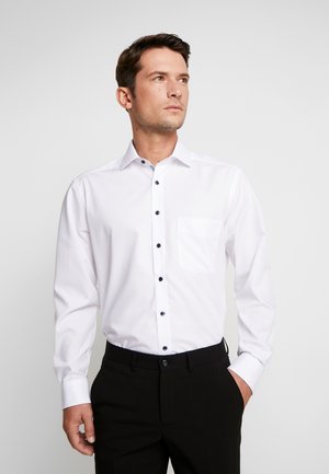 MODERN FIT - Zakelijk overhemd - white