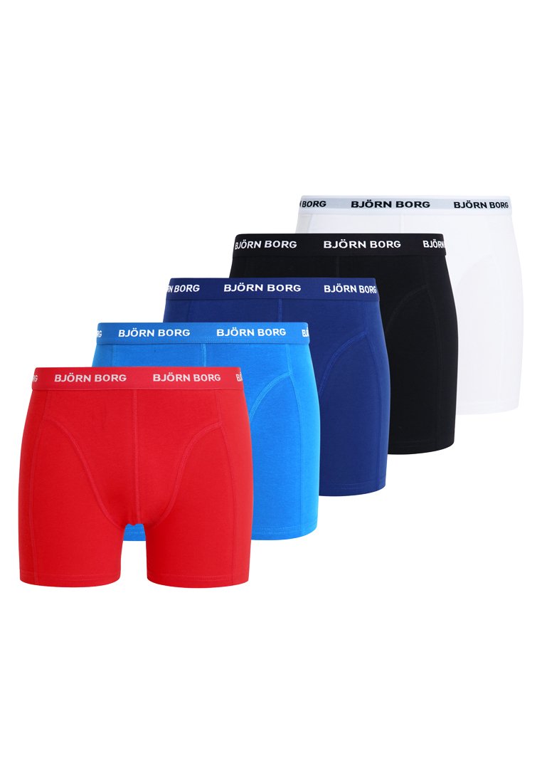 Öt pár Björn Borg boxeralsó piros, kék, sötétkék, fekete és fehér színben. Mindegyik kényelmes, logózott rugalmas derékkal rendelkezik.
