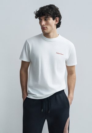 TEE - T-shirt imprimé - white