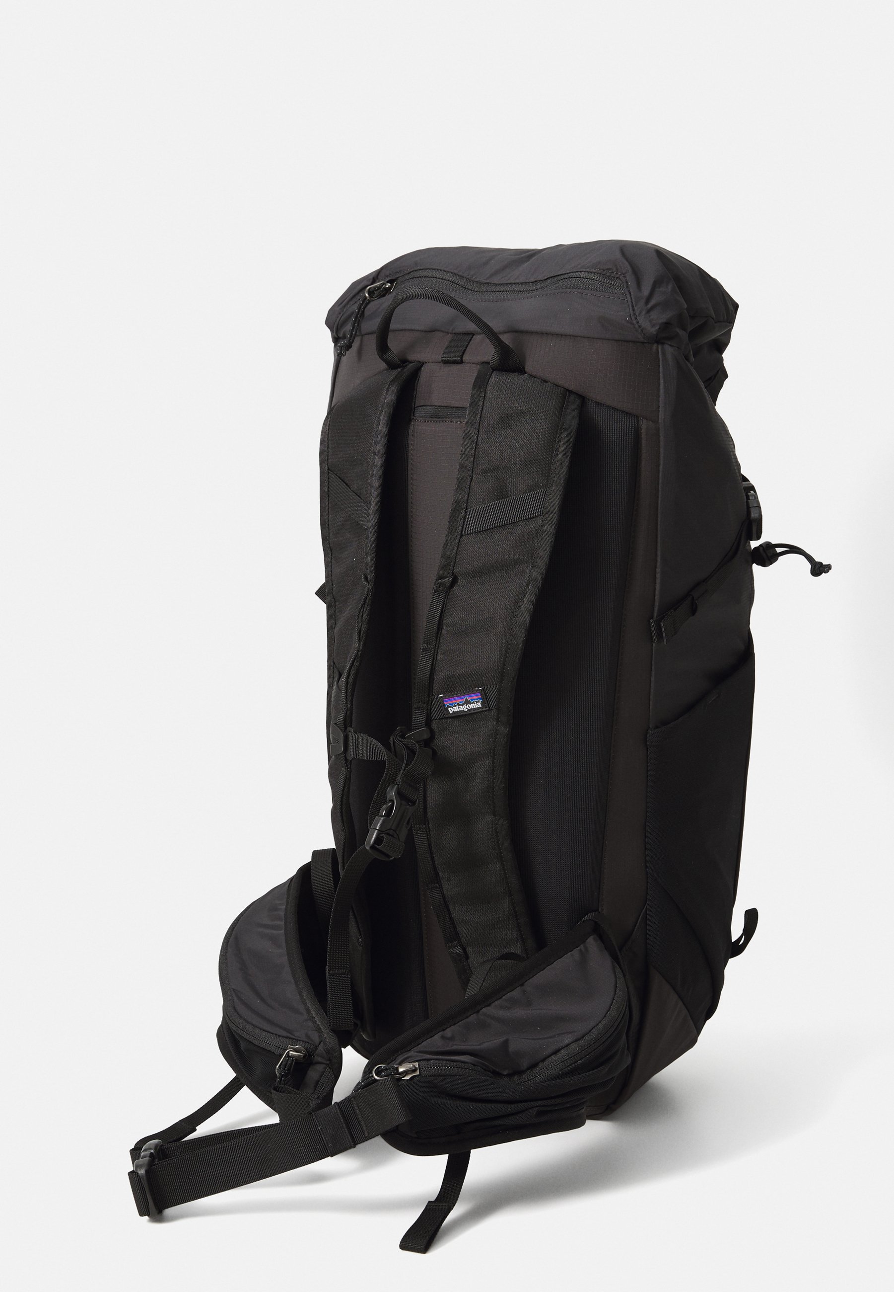 Patagonia TERRAVIA PACK 28L UNISEX - Zaino da viaggio - black/nero