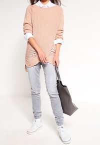 Missguided Stickad tröja - pink