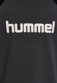 Hummel Langærmet T-shirt - asphalt