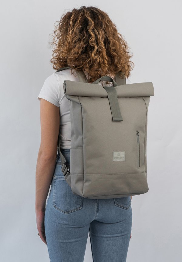 ROBIN MEDIUM - Tagesrucksack - wüstengrau