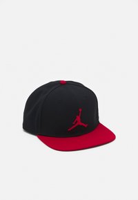 Não selecionado, black/gym red