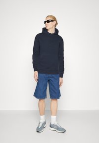 Jack & Jones JCOBLACK STRUCTURE - Kapuzenpullover - navy blazer