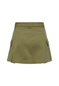Gonna verde oliva realizzata in tessuto misto cotone. Presenta una vita aderente, pieghe e due tasche cargo laterali. Texture liscia, lunghezza al ginocchio.