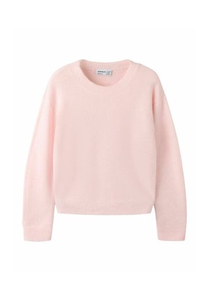 Pull rose pastel doux à manches longues avec col rond, poignets et ourlet côtelés, présenté à plat sur fond blanc.