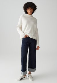 OPUS Pullover - soft cream