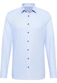 Himmelblaues, langärmeliges Hemd mit Knopfleiste aus gewebtem Stoff. Verfügt über einen klassischen Kragen und dunkle Knöpfe entlang der Vorderseite.