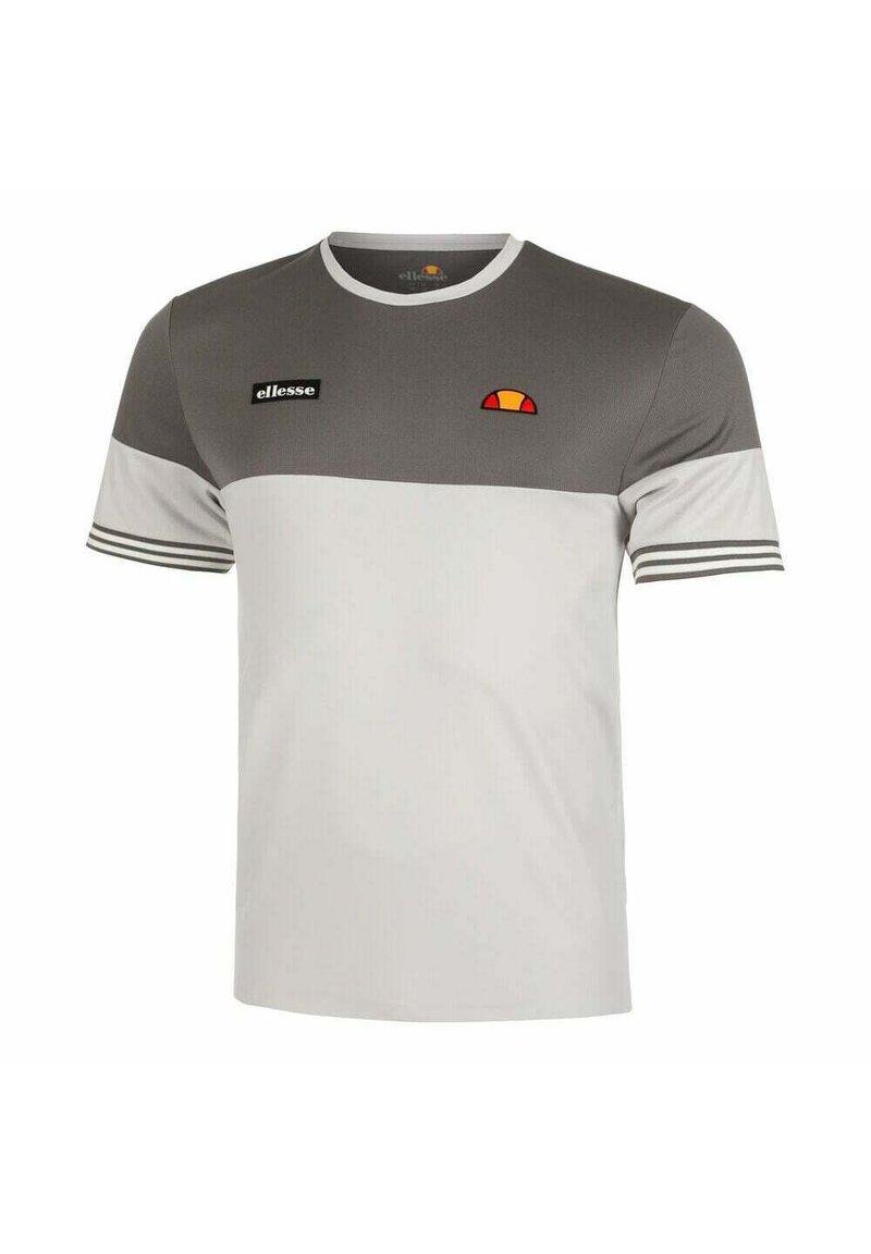 Grijze en witte T-shirt met korte mouwen en een ronde hals, met een gekleurd logo op de bovenste linkerkant en gestreepte accenten op de mouwen.