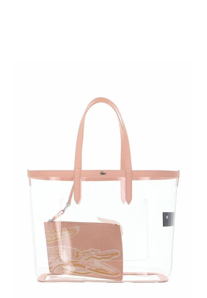 Borsa trasparente a tracolla con manici e rifiniture rosa, contenente una pochette rosa abbinata con motivo a coccodrillo.