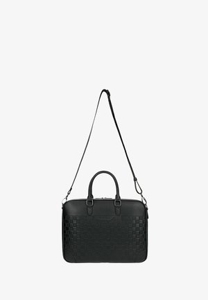 Czarna skórzana torba na laptopa z plecioną fakturą, podwójnymi uchwytami i regulowanym paskiem na ramię. Gładkie wykończenie z zamkiem błyskawicznym.