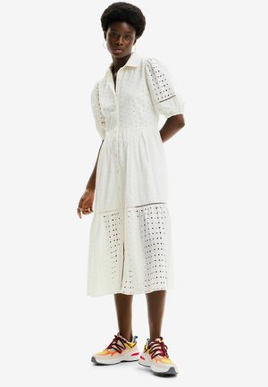 EMBROIDERED MIDI  - Shirt dress - white