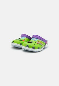 Crocs TOY STORY BUZZ CLASSIC UNISEX - Klumpaitės - blue/grey