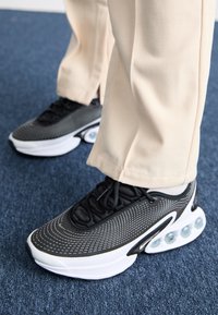 AIR MAX DN - Sneaker low - oreo/black/white