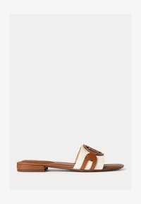 Izbrano, natural/deep saddle