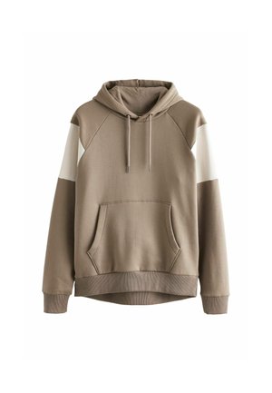 Kapučová mikina v taupe s kontrastními bílými ramenními panely, přední klokaní kapsou a žebrovaným lemem a manžetami. Měkká textilie.