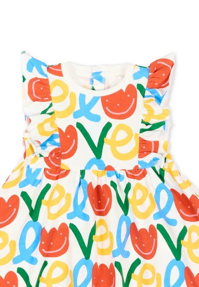 Vestido blanco para niños con patrones coloridos de tulipanes sonrientes y letras abstractas, mangas con volantes y cintura fruncida.