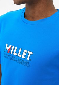 Millet Print T-shirt - bleu