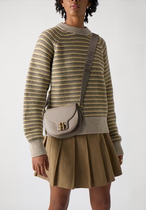 LOTUS MINI CROSSBODY - Soma ar siksnu pāri ķermenim - stucco gray/toni stucco gray
