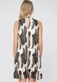 Cloud 5ive CHOKER LAYERS - Robe de jour - black white