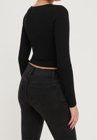 Even&Odd Sweter