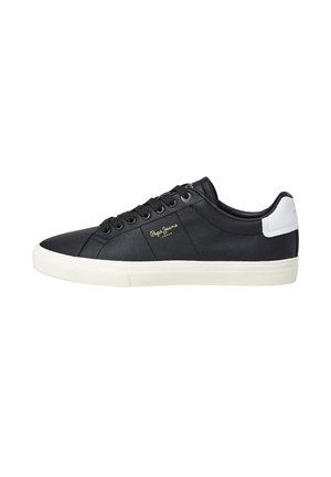 Sneakers - black